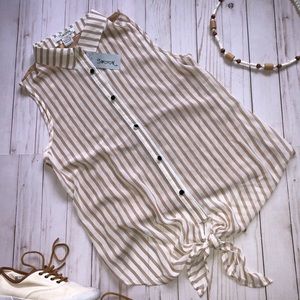 Swoon Sleeveless top